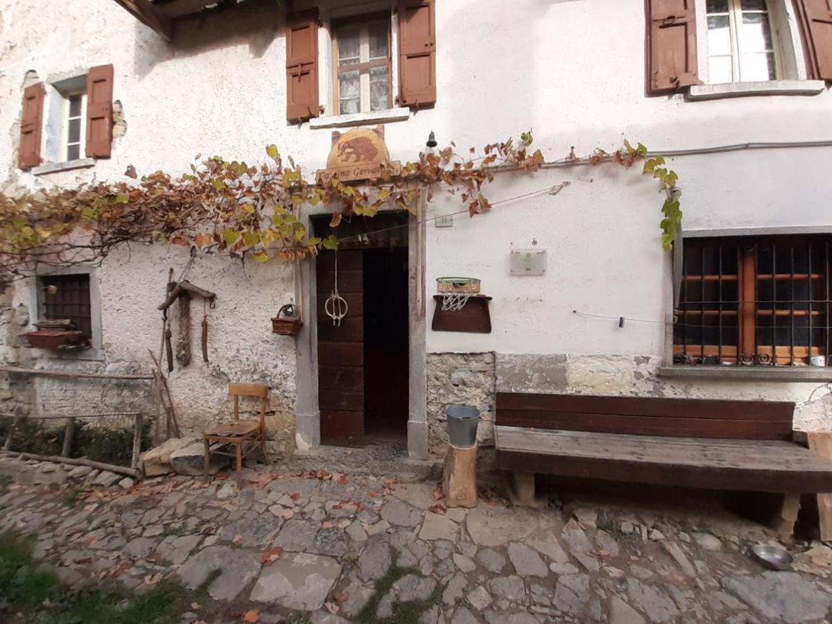 Agriturismo Cascina Gervasoni San Giovanni Bianco Exterior foto